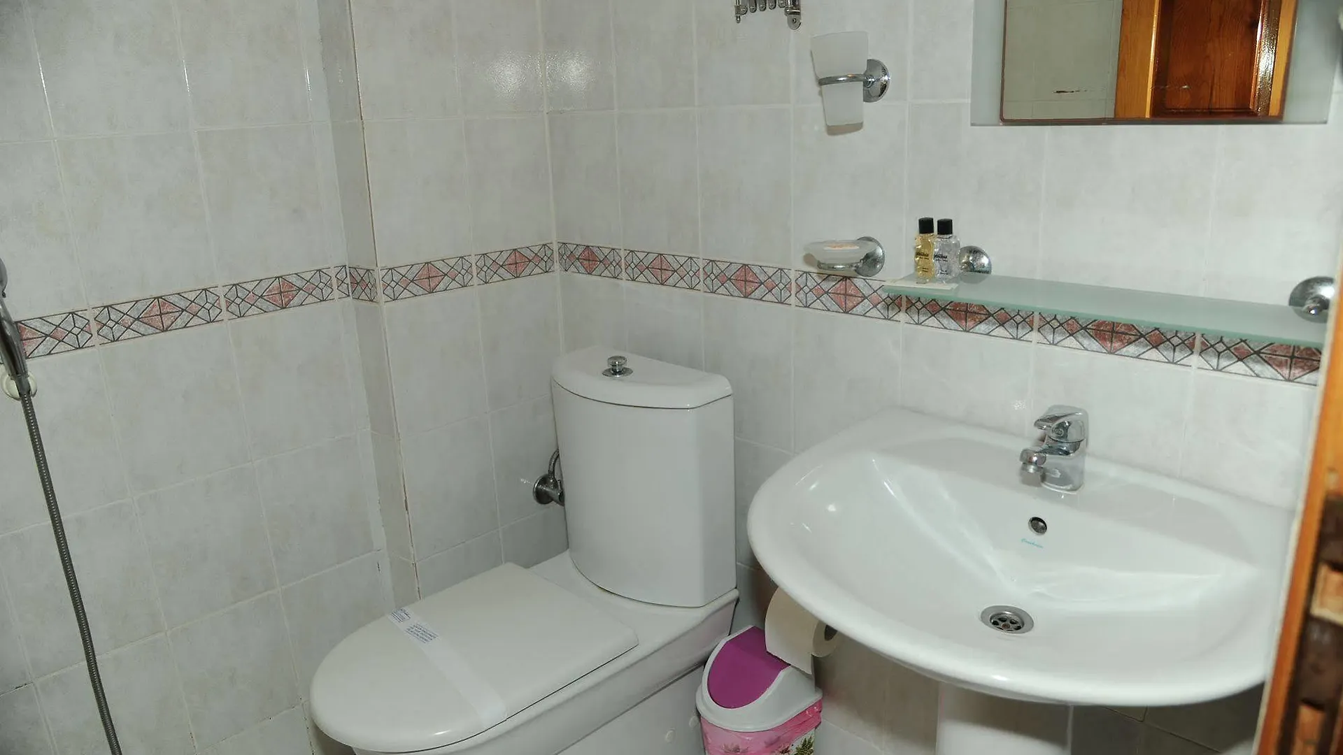 Hotel Dorukhan Kusadasi Bed and breakfast