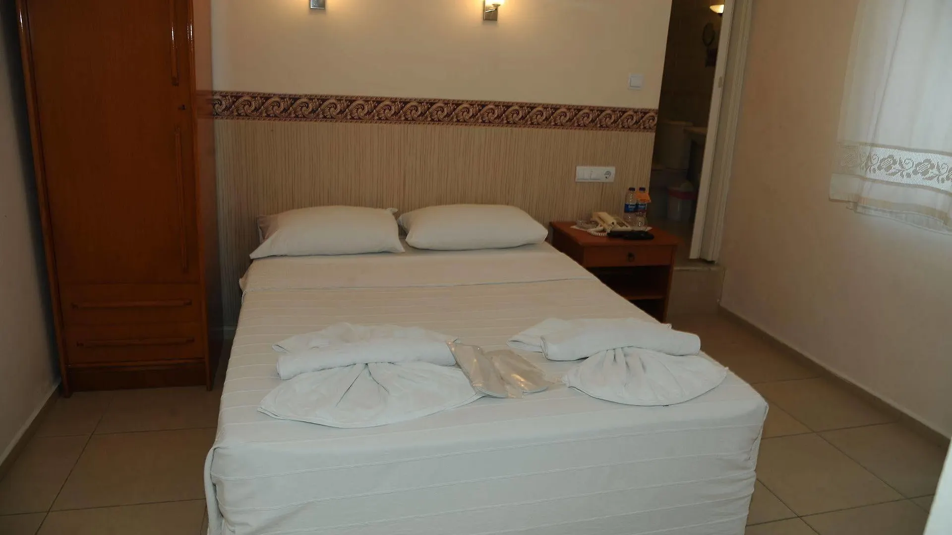 Hotel Dorukhan Kusadasi 2*,