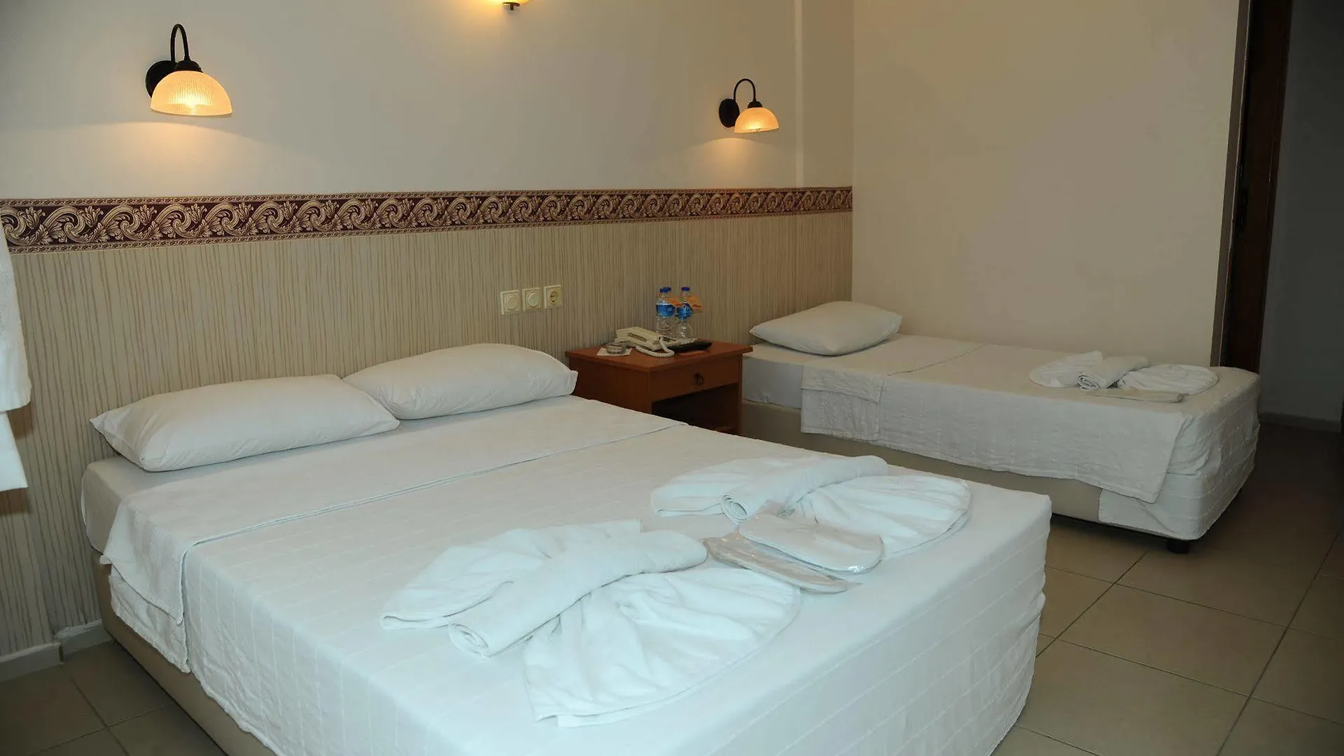 Hotel Dorukhan Kusadasi Bed and breakfast